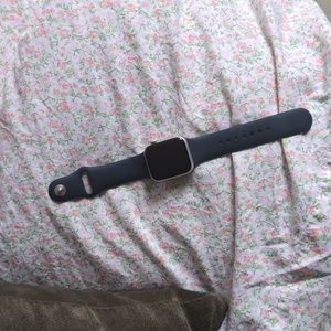 Apple Watch SE 40MM (silver)